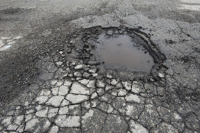 Asphalt Pothole Filling in Los Angeles, CA